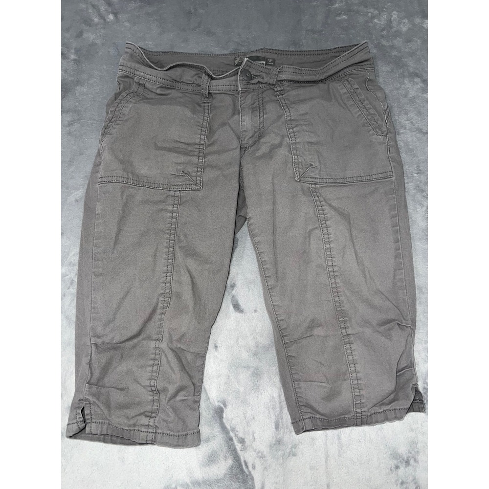 Prana Kara Capri Pants Womens 8 Gray Hiking Outdoor Stretch Crop Trousers
